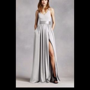 Color PEACH- Vera Wang white sz 4 halter